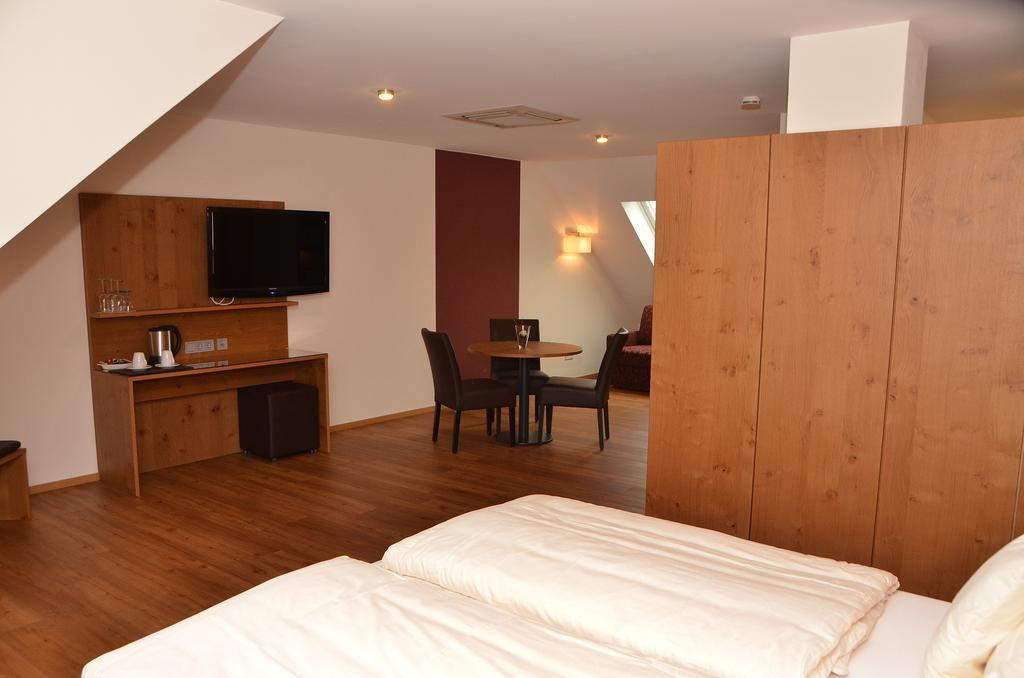 Seminarshof Hotel Trittenheim Room photo