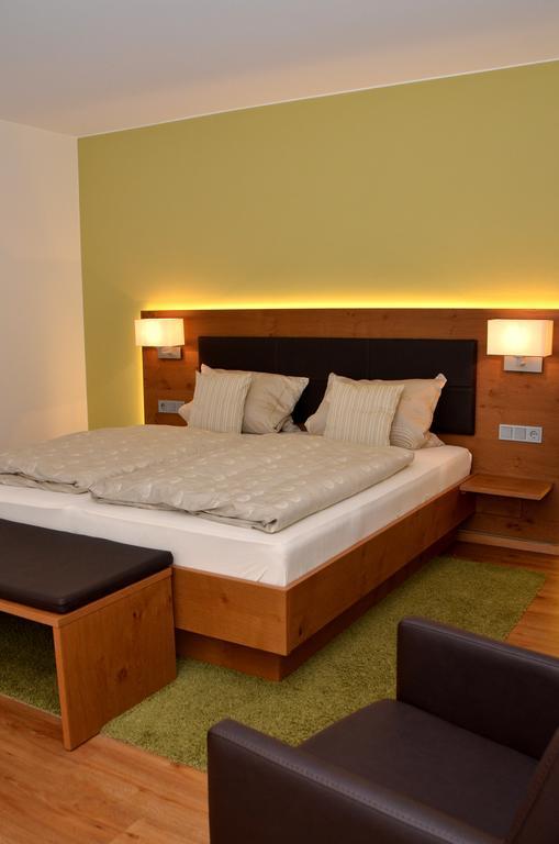 Seminarshof Hotel Trittenheim Room photo